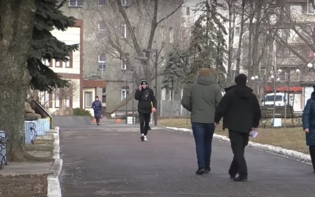 Главные новости за 5 февраля: жесткое избиение простого украинца военкомами, бунт бывших 