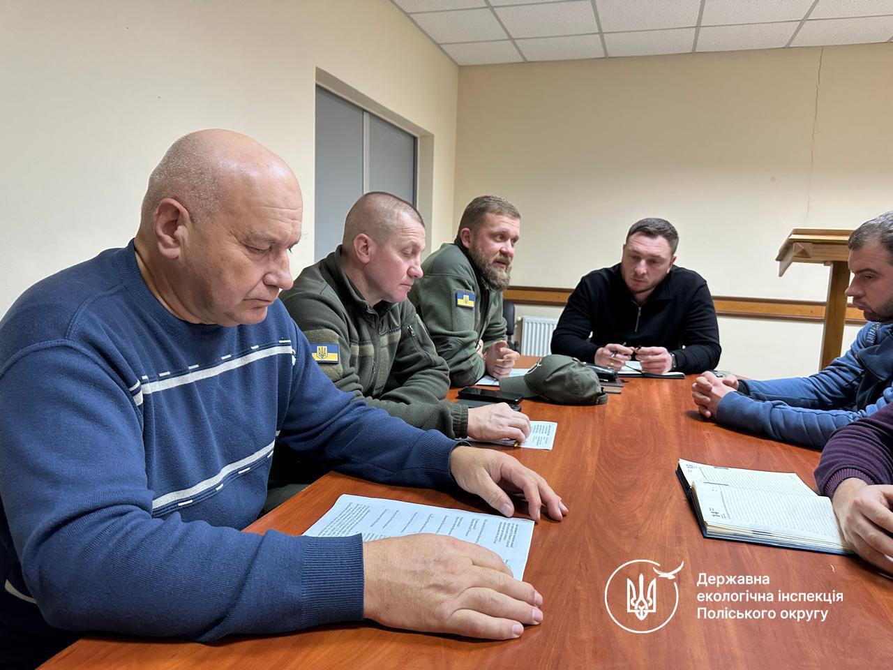 Екоінспектори та громади об'єднують зусилля: на Житомирщині тестують нову модель екологічного контролю