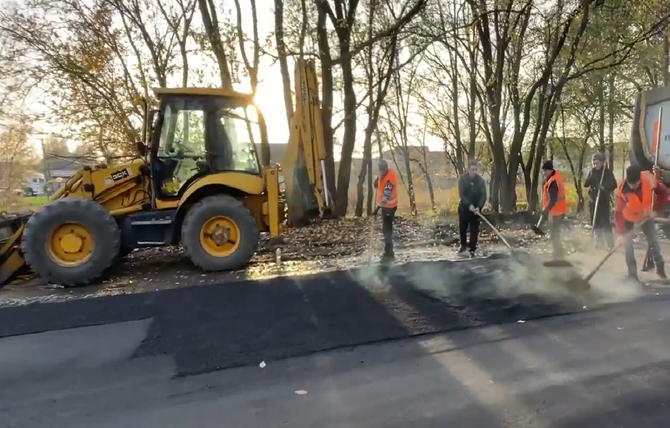 У Чернівцях перекриють рух транспорту: де неможливо буде проїхати протягом трьох тижнів