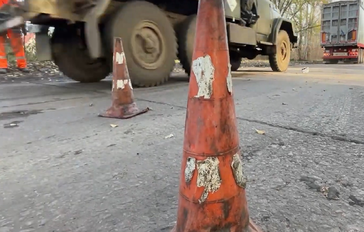 Обмеження руху транспорту в Чернівцях: на яких вулицях очікуються незручності