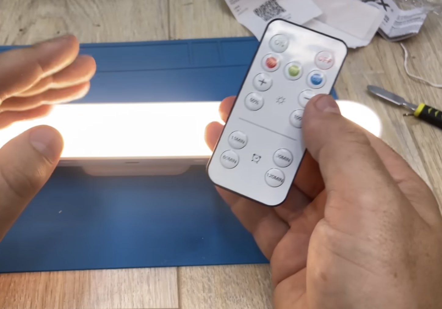 Графік відключення світла в Дніпропетровській області на 26 листопада: жителі будуть багато годин без електрики