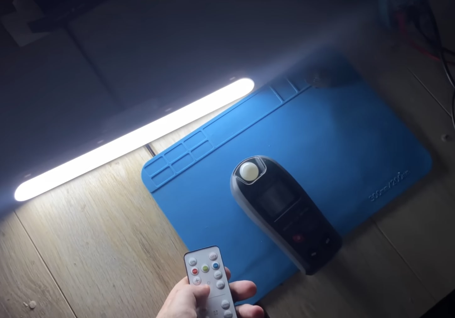 Графік відключення світла в Полтавській області на 26 листопада: хто буде 9 годин поспіль без електрики