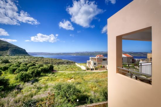 Один из популярных лоукостеров снизил цены на авиабилеты в Грецию: какие условия для вылета и стоимость